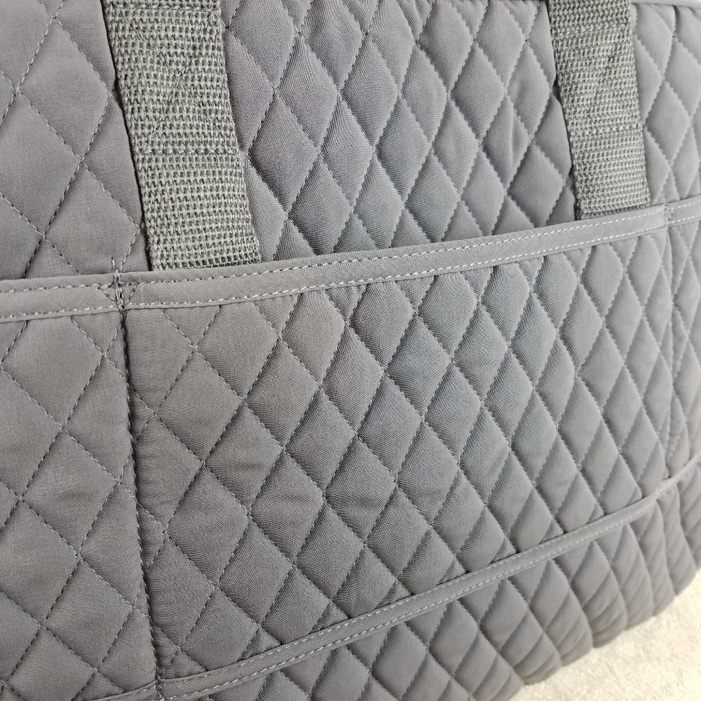 Vera Bradley Carbon Gray Medium Traveler Bag NWT - Picture 5 of 8